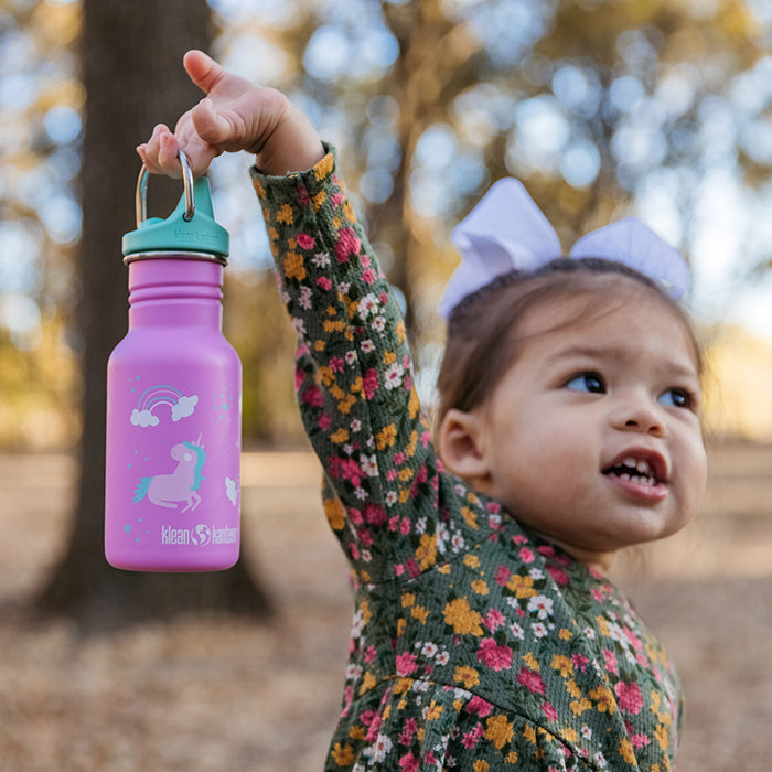 classic-kid-sippy-cap-z1 K12CNSIPPY-UN-kids_bottle_unicorn_lifestyle.jpg