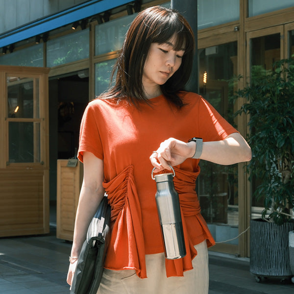 12oz-rise-reflect-with-bamboo-cap-i0 12oz_rise_reflect_business_woman_asia_square.jpg
