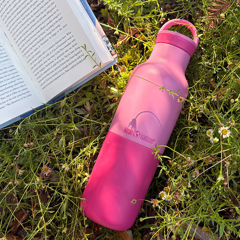 20oz-rise-classic-with-arch-loop-cap-d9 20oz_rise_classic_insulated_bottle_cashmere_rose_grass_book_square.jpg