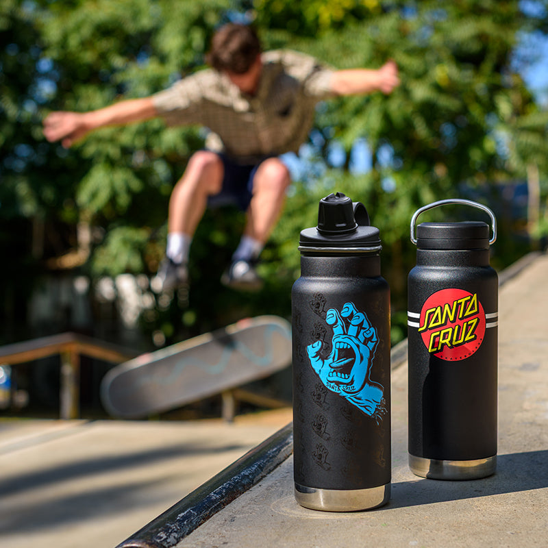 32oz-tkwide-with-twist-cap-santa-cruz-y6 32oz_20oz_water_bottles_santacruz_skater_ramp_square.jpg