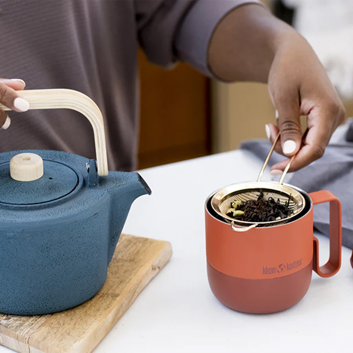14oz-rise-mug-sale-k5 coffee_tea_seep_rise_mug_square.jpg