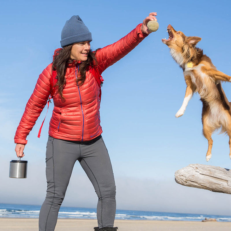 32oz-tkcanister-food-container-h9 food_canister_32oz_girl_beach_dog_jump_square.jpg