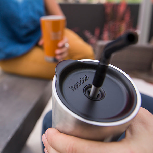 tumbler-straw-lid-with-straw-i3 steel_Straw-Shot_lifestyle_59367159-bd87-4b2d-88ba-76af85af65de.jpg